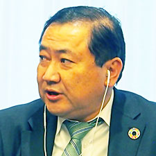 Photo: Kenji Yokoyama