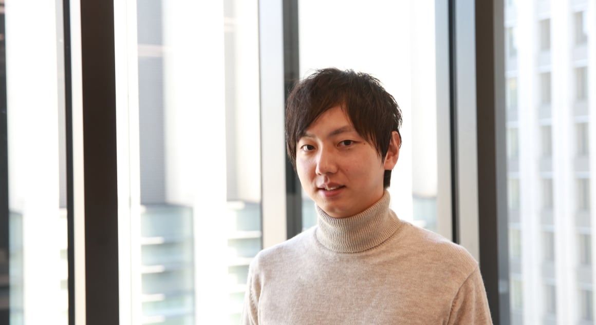 インタビューを受ける山木田さん③